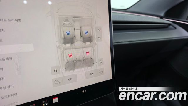 Tesla Model Y RWD 2025 — фото 16