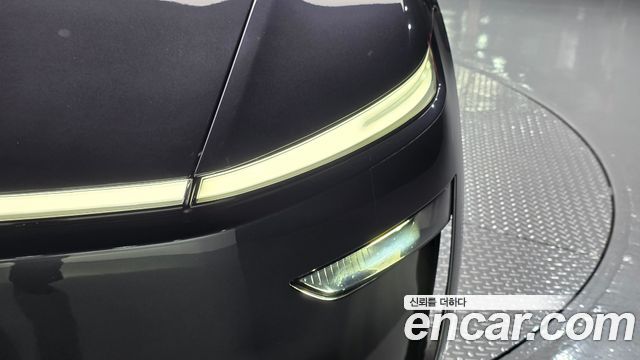 Tesla Model Y RWD 2025 — фото 22