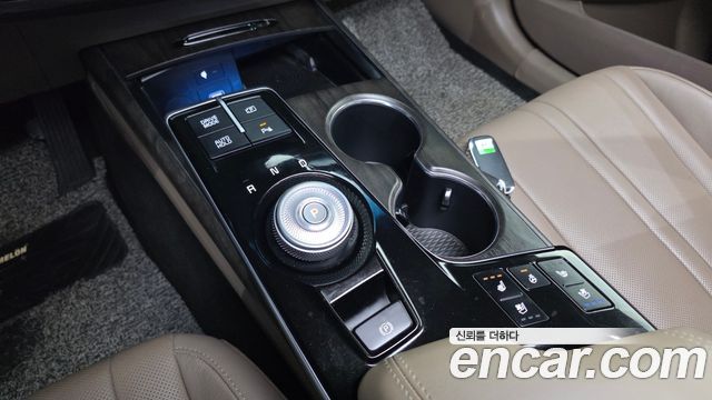 Kia K8 Hybrid Noblesse 2023 — фото 9