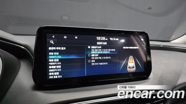 Hyundai Santa Fe Gasoline 2.5T 2WD Prestige 2022 — фото 17