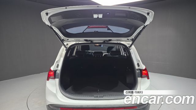 Hyundai Santa Fe Gasoline 2.5T 2WD Prestige 2022 — фото 20