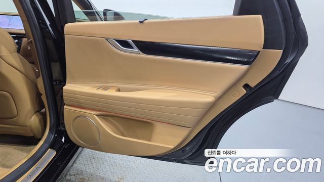 Genesis G80 (RG3) Gasoline 2.5 Turbo 2WD 2025 — фото 25