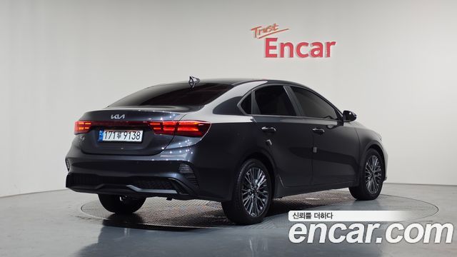 Kia K3 (II) 1.6 Prestige 2022 — фото 2
