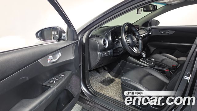 Kia K3 (II) 1.6 Prestige 2022 — фото 10
