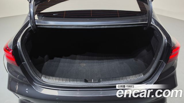 Kia K3 (II) 1.6 Prestige 2022 — фото 19