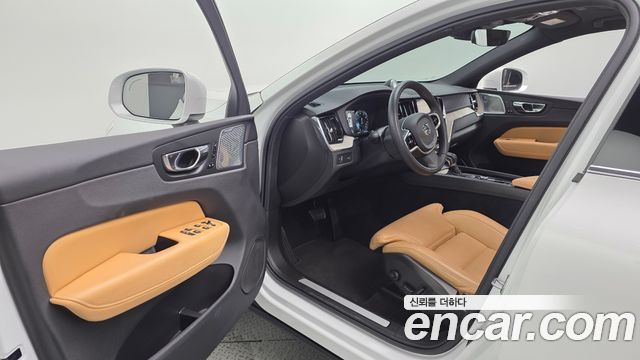 Volvo XC60 (II) T6 Inscription 2019 — фото 10