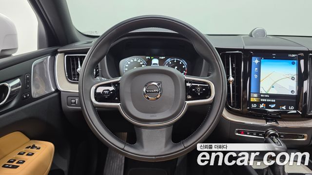 Volvo XC60 (II) T6 Inscription 2019 — фото 14