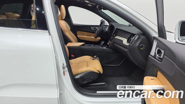 Volvo XC60 (II) T6 Inscription 2019 — фото 26
