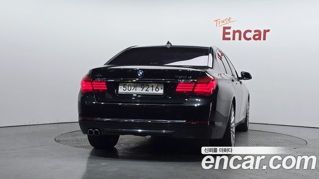 BMW 7 Series (F01) 730d xDrive 2014 — фото 4