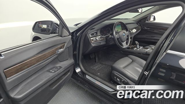BMW 7 Series (F01) 730d xDrive 2014 — фото 10