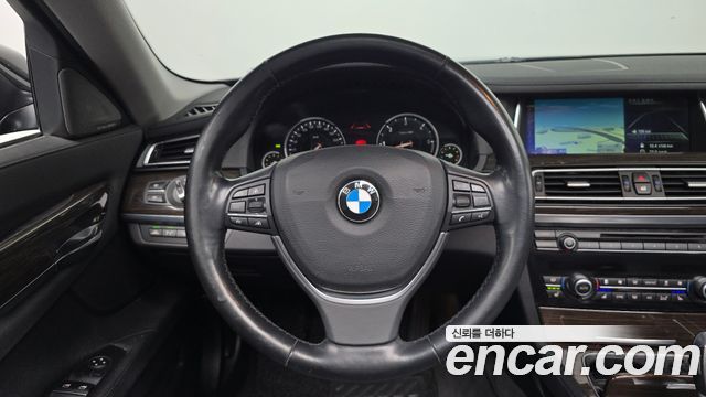 BMW 7 Series (F01) 730d xDrive 2014 — фото 13