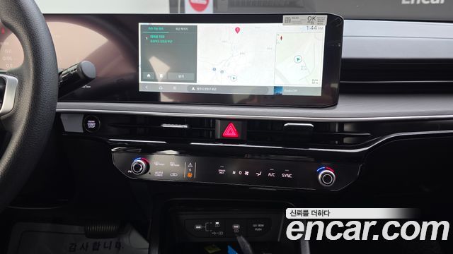 Kia K5 Hybrid (III) Prestige 2024 — фото 16