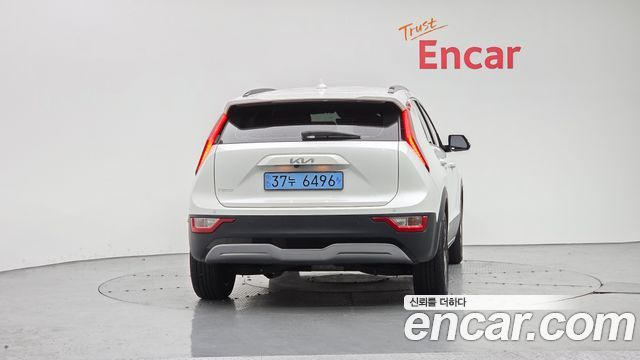 Kia Niro EV Air 2023 — фото 4