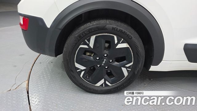 Kia Niro EV Air 2023 — фото 5