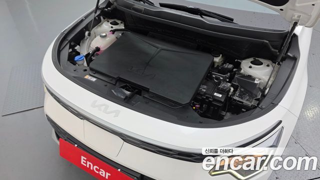 Kia Niro EV Air 2023 — фото 6