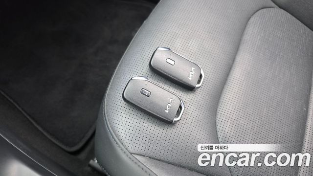 Kia Niro EV Air 2023 — фото 19