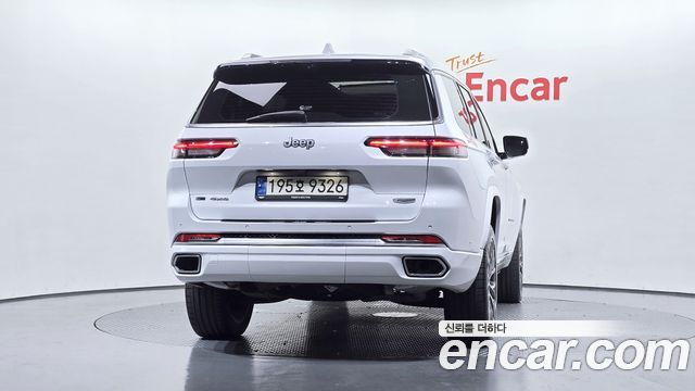 Jeep Grand Cherokee (WL) L 3.6 Summit Reserve 2023 — фото 4