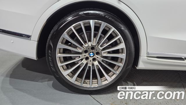 BMW X7 (G07) xDrive 40d Design Pure Excellence 6-Seater 2023 — фото 5