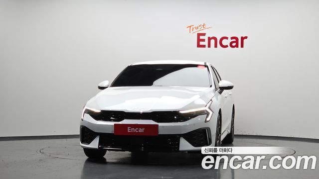Kia K5 (III) 2.0 Noblesse 2025 — фото 3