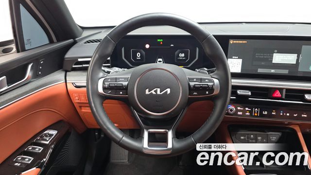 Kia K5 (III) 2.0 Noblesse 2025 — фото 13