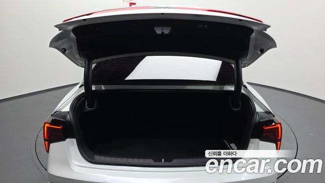 Kia K5 (III) 2.0 Noblesse 2025 — фото 20