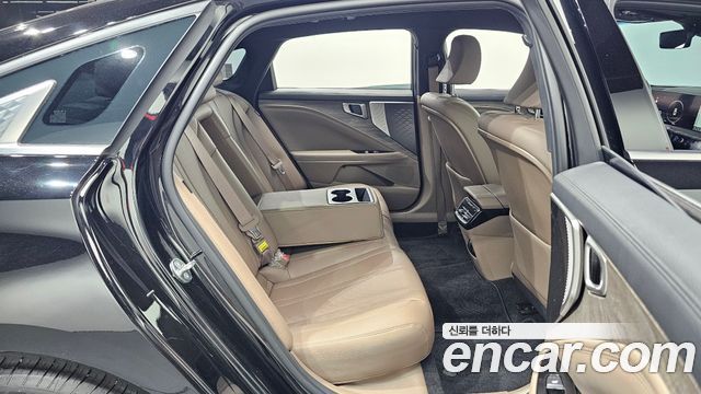 Kia K8 2.5 Gasoline 2WD Noblesse Light 2023 — фото 17