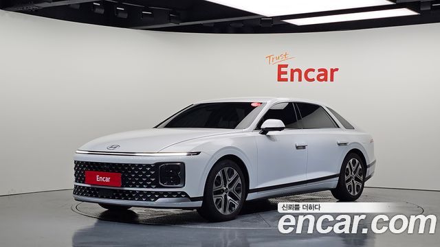 Hyundai Grandeur (GN7) 3.5 LPG 2WD Exclusive 2023 — фото 1