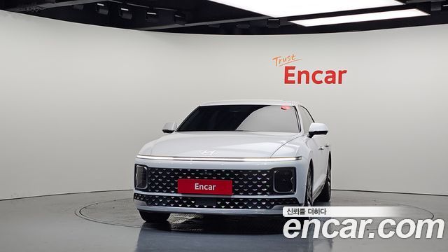 Hyundai Grandeur (GN7) 3.5 LPG 2WD Exclusive 2023 — фото 3