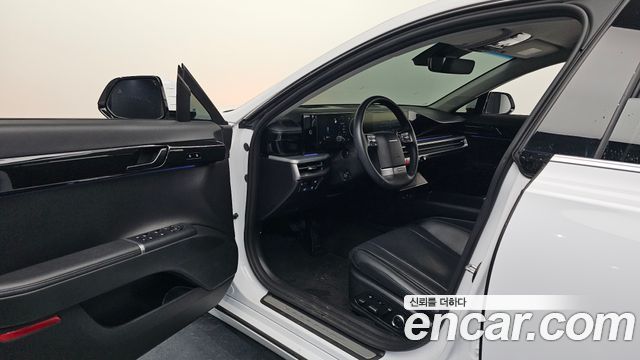 Hyundai Grandeur (GN7) 3.5 LPG 2WD Exclusive 2023 — фото 10