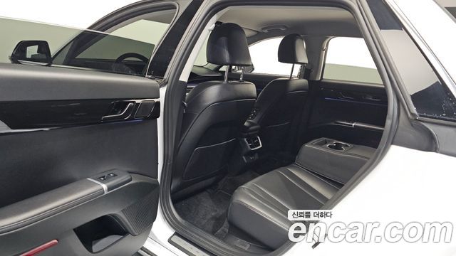 Hyundai Grandeur (GN7) 3.5 LPG 2WD Exclusive 2023 — фото 12