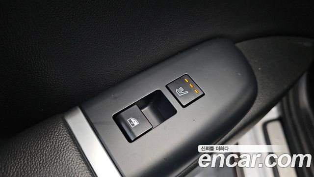 Hyundai Grandeur (GN7) 3.5 LPG 2WD Exclusive 2023 — фото 31