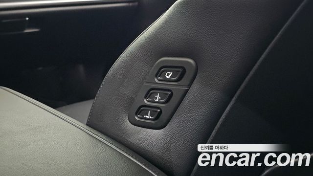 Hyundai Grandeur (GN7) 3.5 LPG 2WD Exclusive 2023 — фото 33