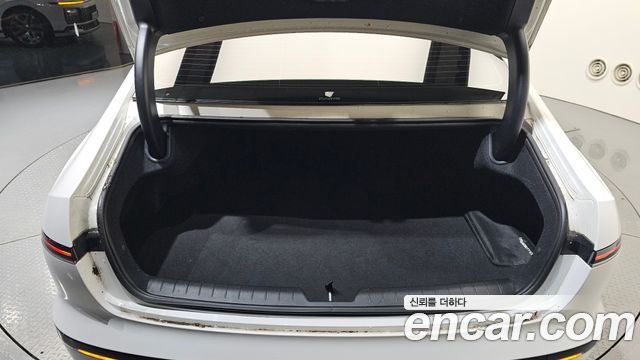 Hyundai Grandeur (GN7) 3.5 LPG 2WD Exclusive 2023 — фото 35