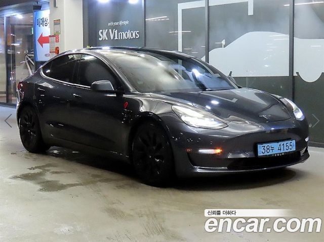 Tesla Model 3 Long Range AWD