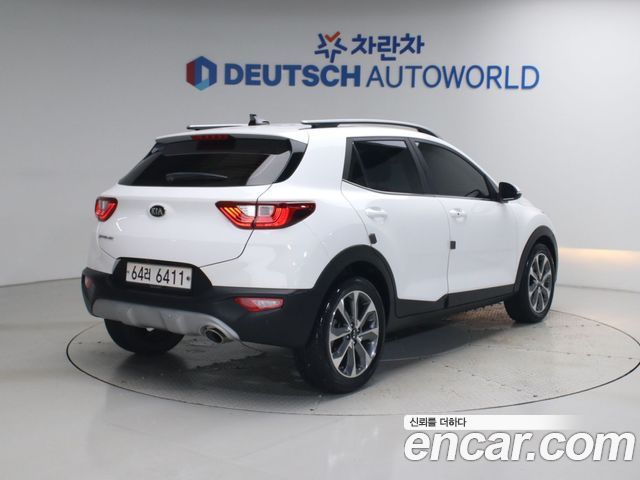 Kia Stonic 1.4 Prestige 2019 — фото 2