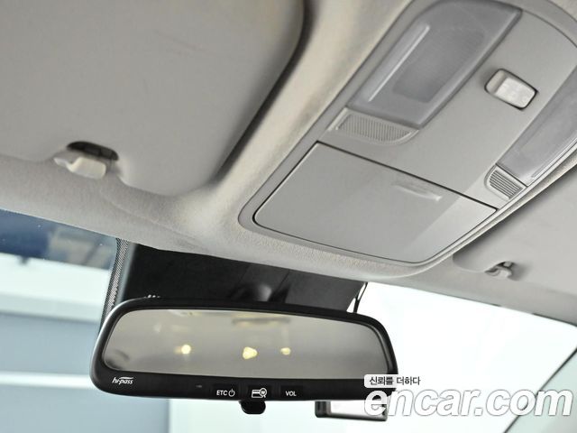 Kia Stonic 1.4 Prestige 2019 — фото 22