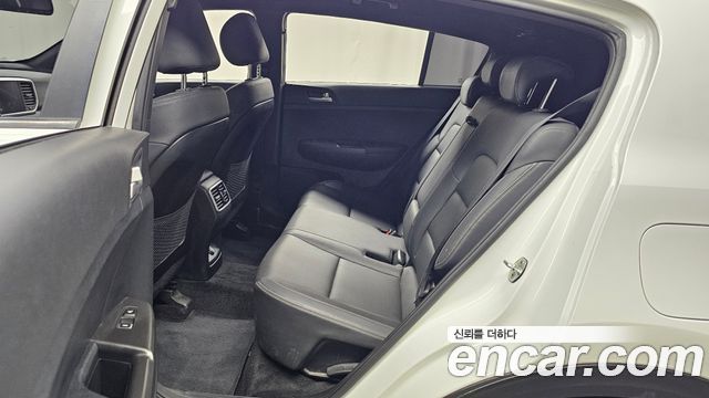 Kia Sportage The Bold Diesel 1.6 2WD Prestige Gravity 2022 — фото 11