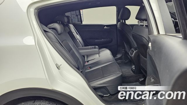 Kia Sportage The Bold Diesel 1.6 2WD Prestige Gravity 2022 — фото 17