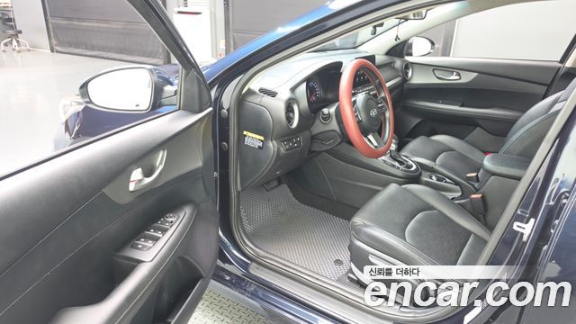 Kia K3 Prestige 2019 — фото 10