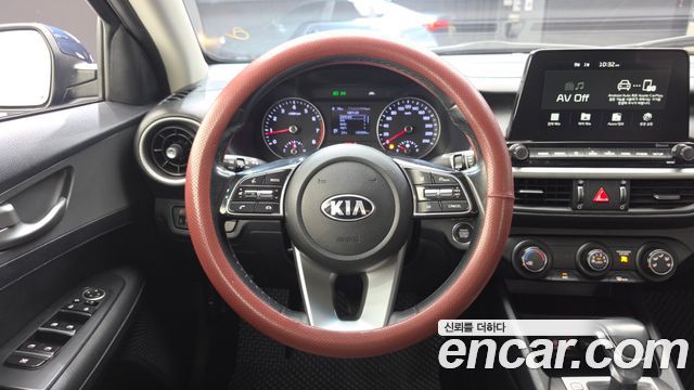 Kia K3 Prestige 2019 — фото 14