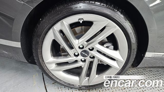 Genesis G80 (RG3) Gasoline 2.5 Turbo AWD 2026 — фото 5