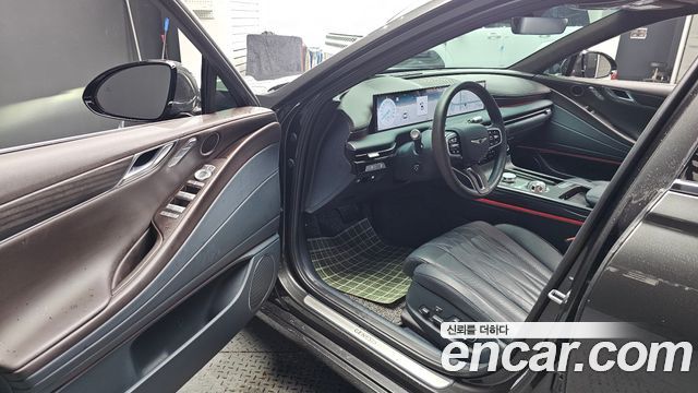 Genesis G80 (RG3) Gasoline 2.5 Turbo AWD 2026 — фото 10
