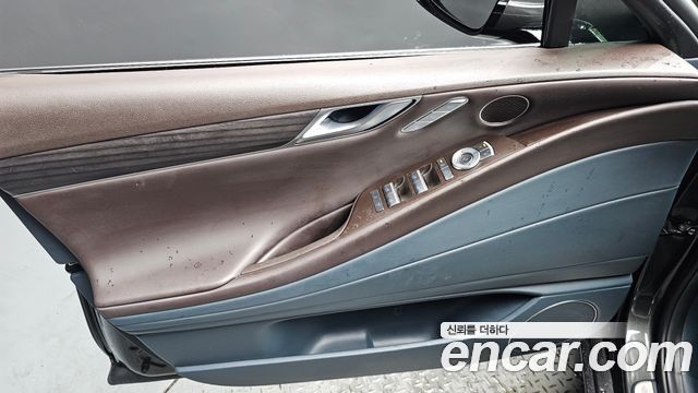 Genesis G80 (RG3) Gasoline 2.5 Turbo AWD 2026 — фото 24