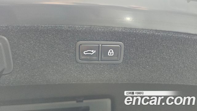 Genesis G80 (RG3) Gasoline 2.5 Turbo AWD 2026 — фото 31