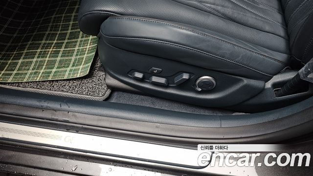 Genesis G80 (RG3) Gasoline 2.5 Turbo AWD 2026 — фото 33