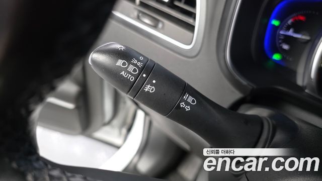 Renault Korea QM6 Gasoline 2WD RE Signature 2019 — фото 17