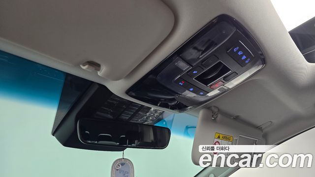 Hyundai Staria HEV 1.6 Tourer 11-Seater Modern 2025 — фото 27