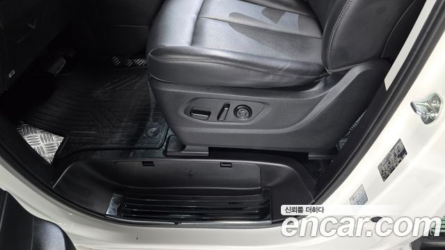 Hyundai Staria HEV 1.6 Tourer 11-Seater Modern 2025 — фото 31