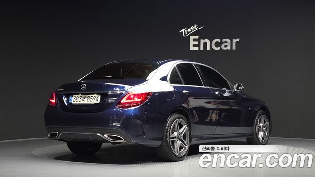 Mercedes-Benz C-Class (W205) C300e 4MATIC AMG Line 2020 — фото 2