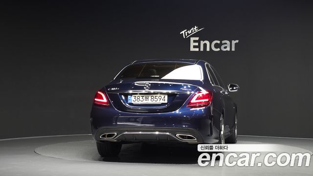 Mercedes-Benz C-Class (W205) C300e 4MATIC AMG Line 2020 — фото 4